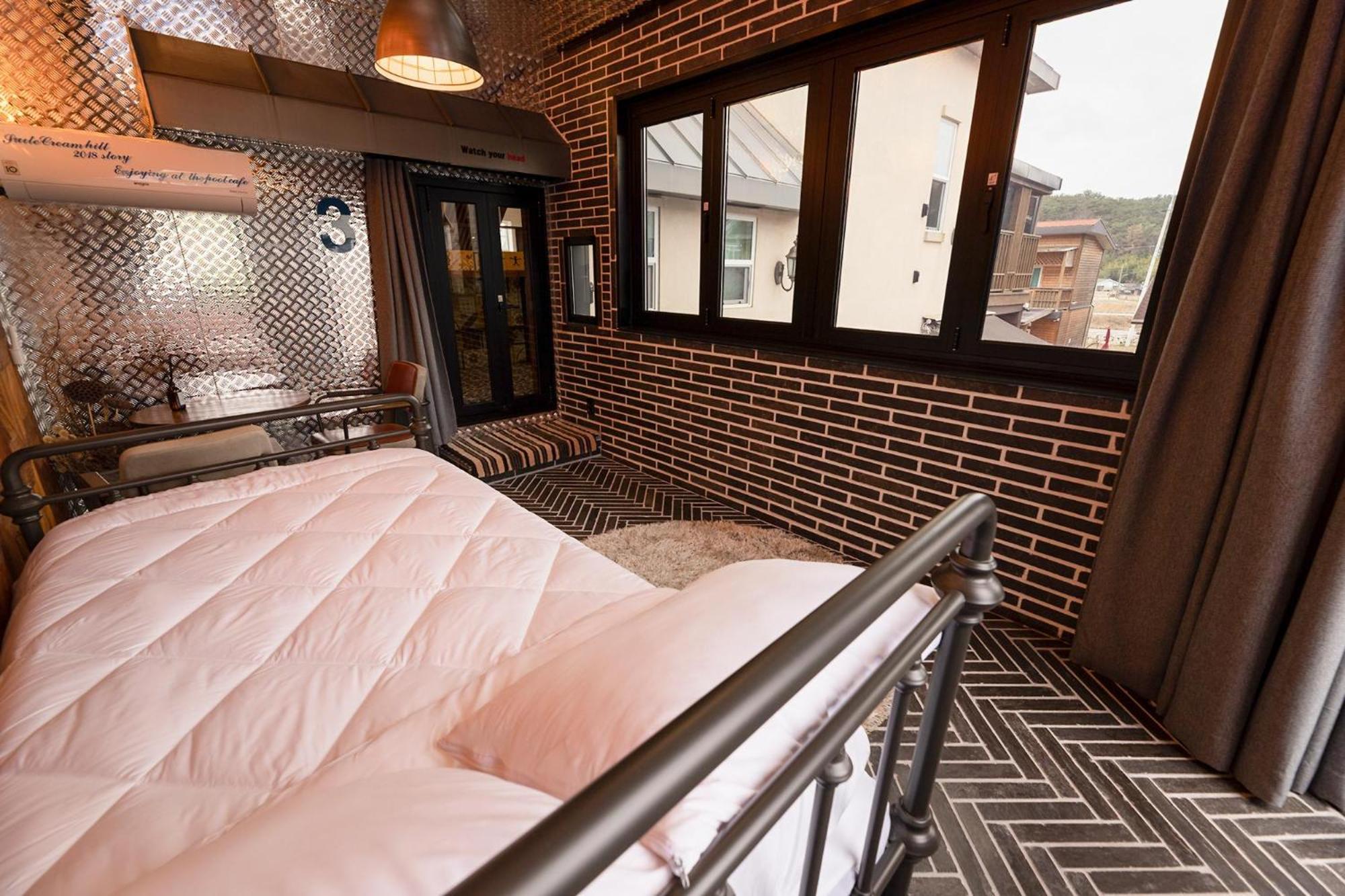 Gyeongju Sweetcreamhill Pension Phòng bức ảnh